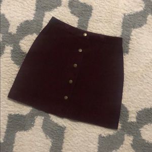 Old Navy sz 2 Burgundy corduroy button front skirt